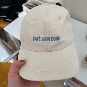 Aimè Leon adore Hat